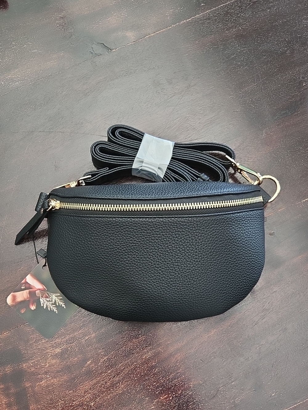 Classic Black Leather Crossbody Belt Bag - Modern Minimalist